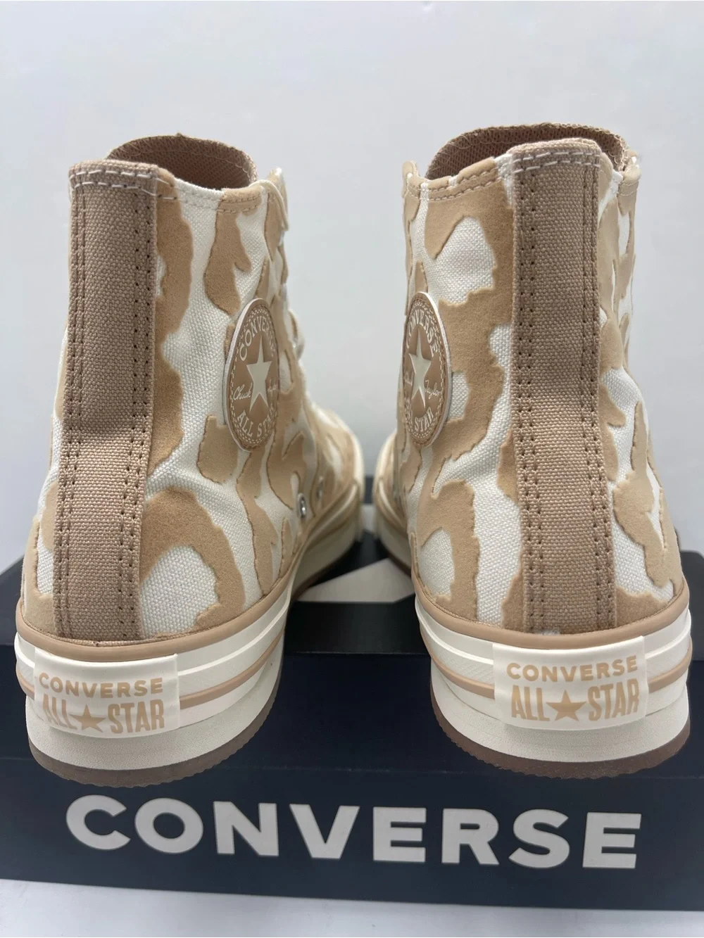 Converse WMNS CTAS EVA LIFT HI EGRET/WARM QUARRY/EGRET A11112C Platform Sneakers